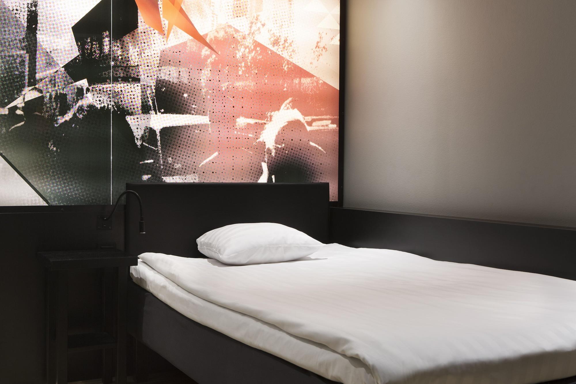 Comfort Hotel Xpress Stockholm Central Bagian luar foto