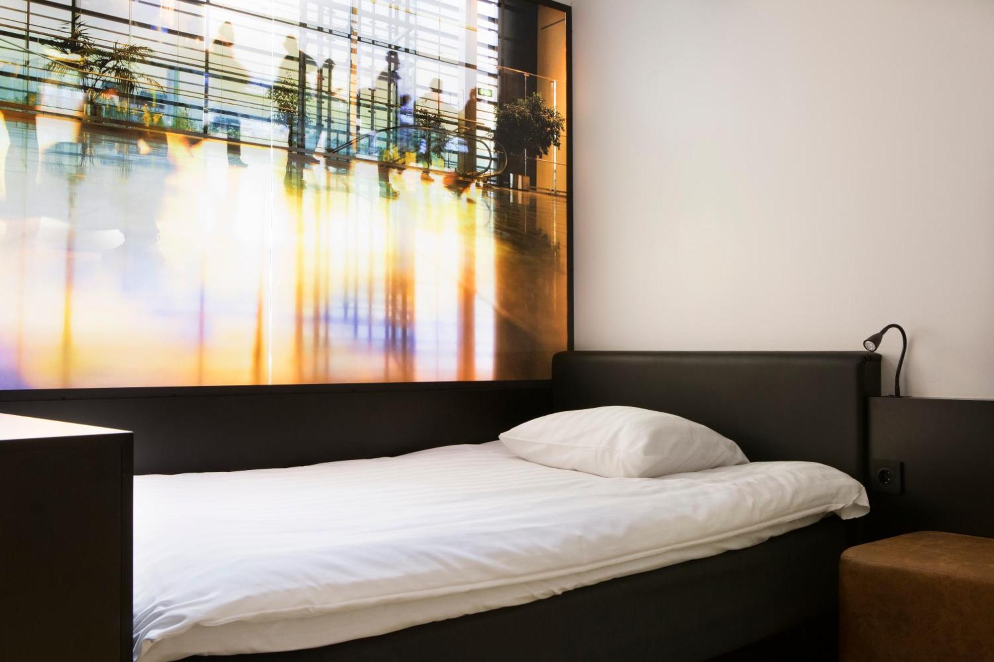 Comfort Hotel Xpress Stockholm Central Bagian luar foto
