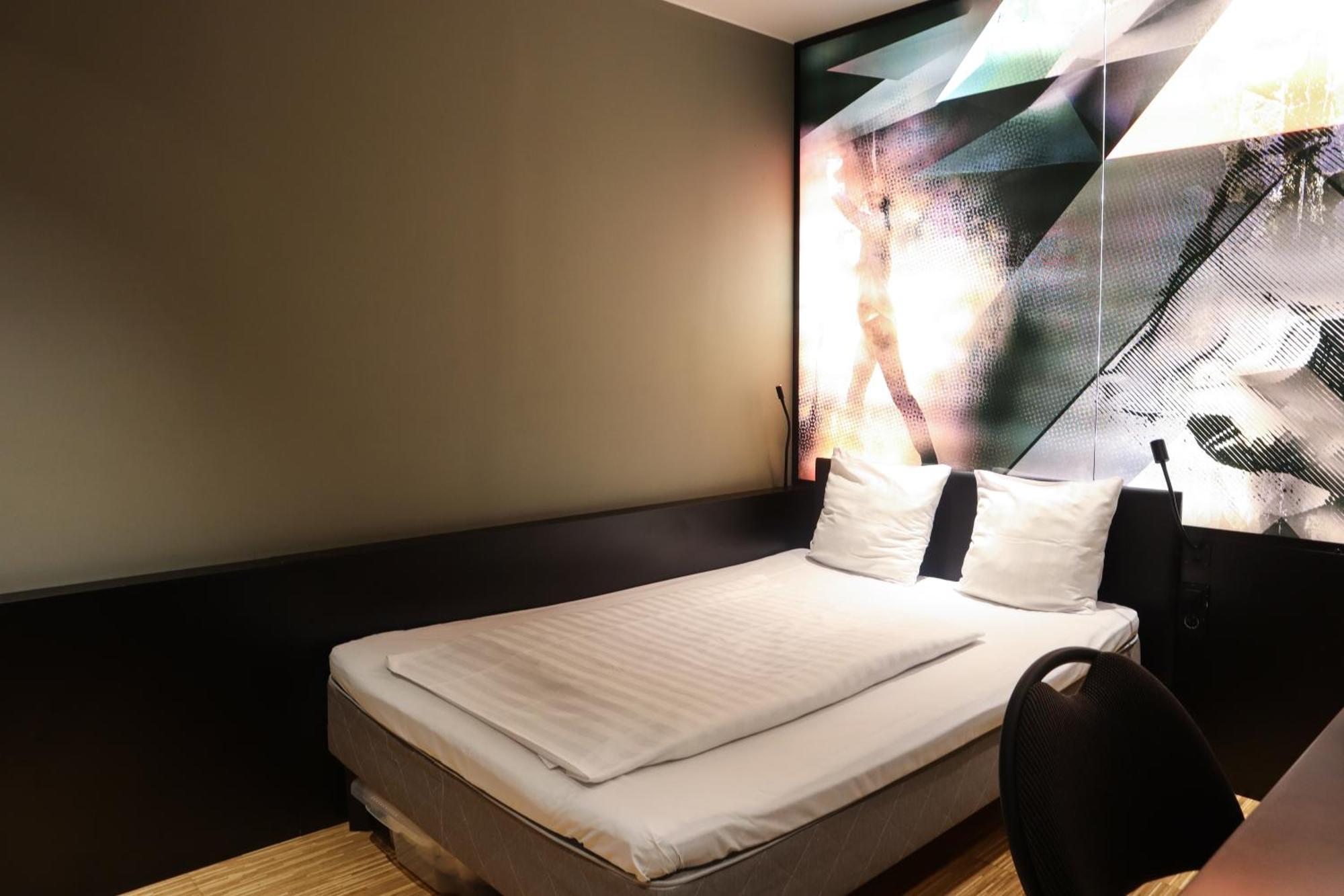 Comfort Hotel Xpress Stockholm Central Bagian luar foto