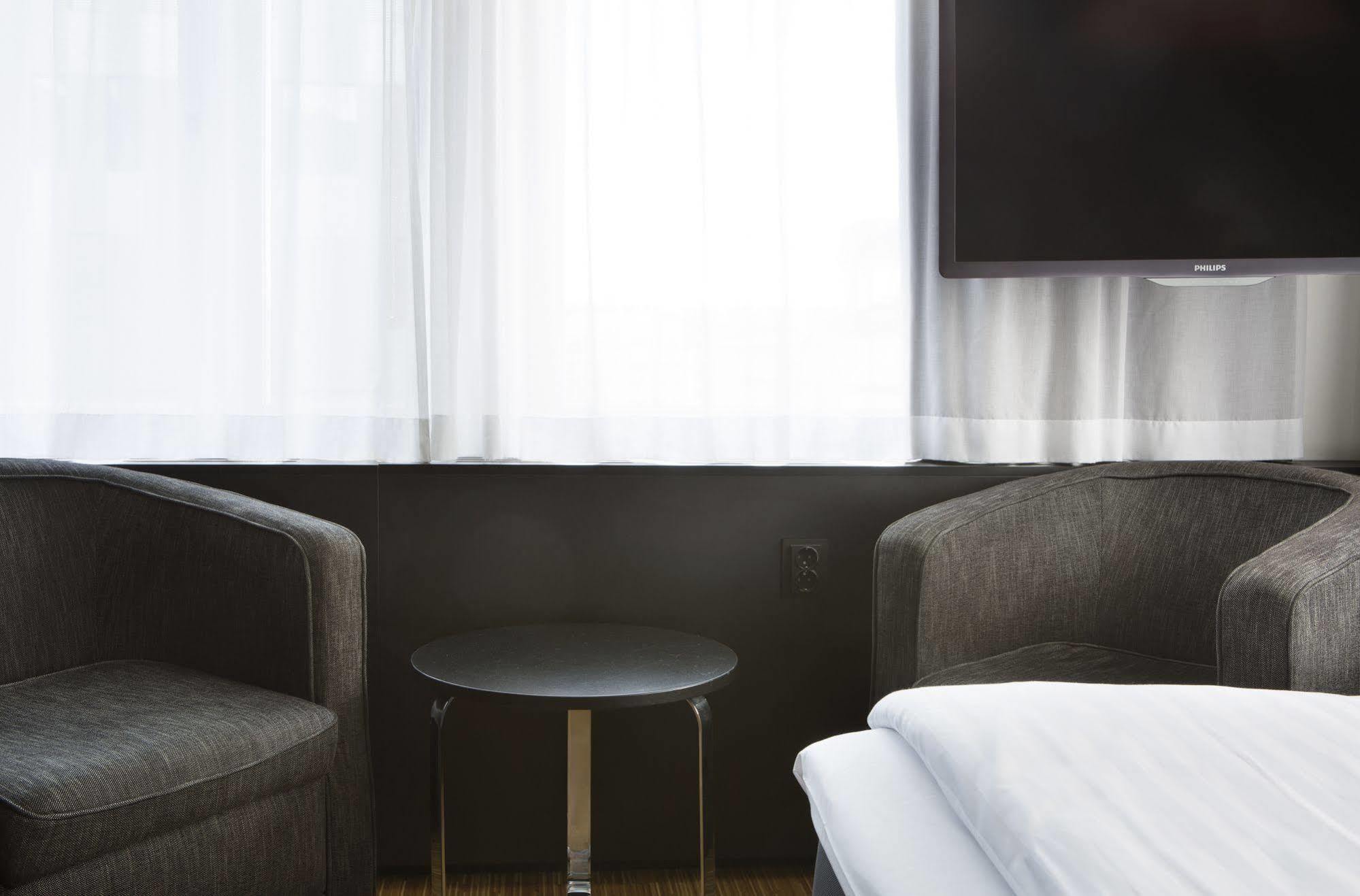 Comfort Hotel Xpress Stockholm Central Bagian luar foto
