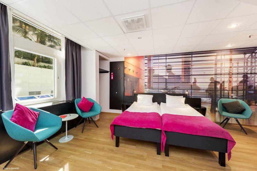 Comfort Hotel Xpress Stockholm Central Bagian luar foto